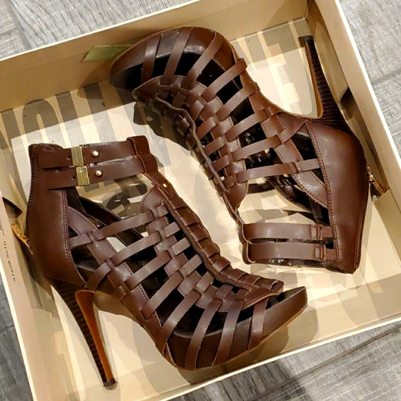 BCBG brown leather open toe heeled booties